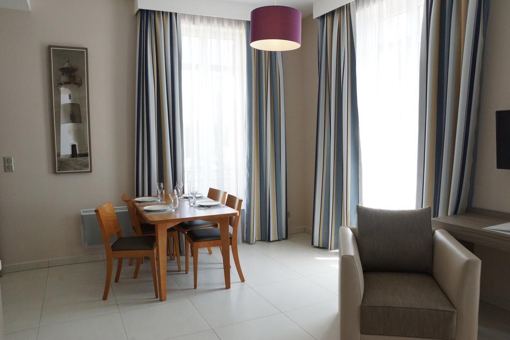 Villa Des Thermes Saint-Malo Kamer foto